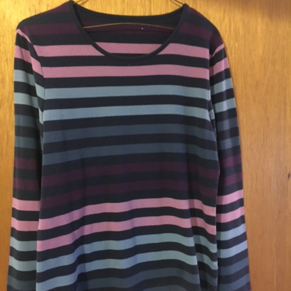 pullover shirt